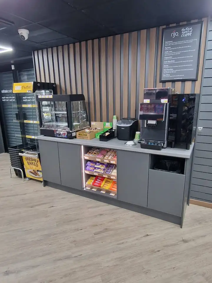 Counter with slatted feature wall