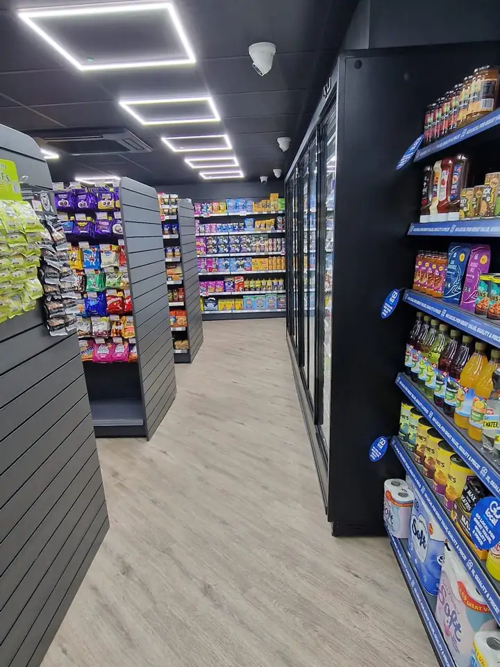 Slatwall shelving aisle